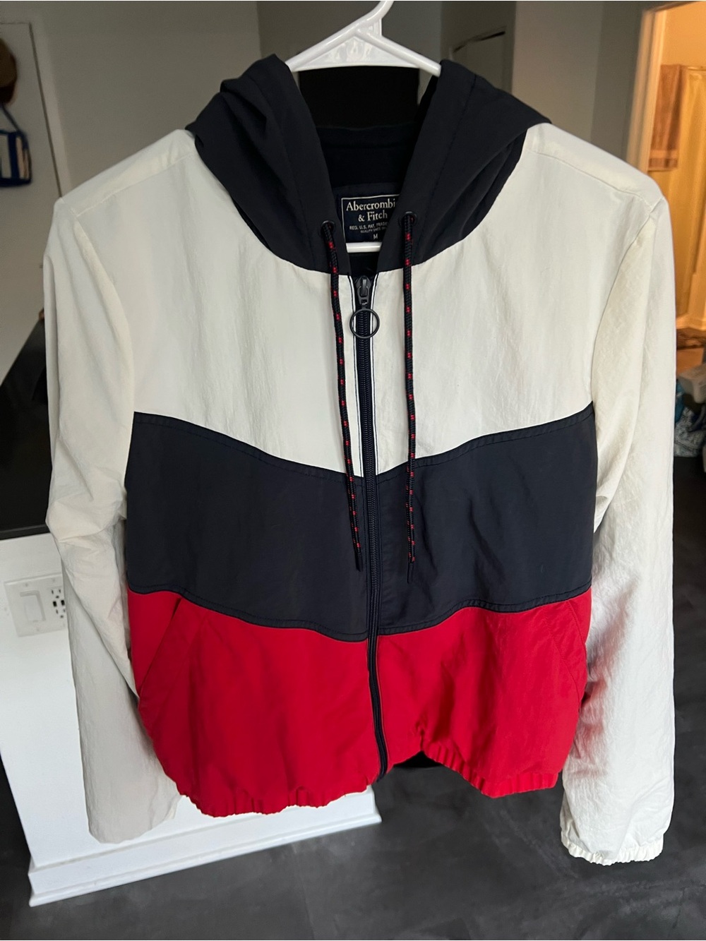 A&F Colorblock Windbreaker - Picture 5 of 5